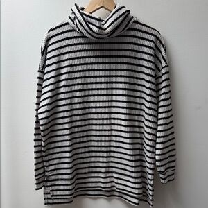 Lou & Grey Black and White Textured Sweater